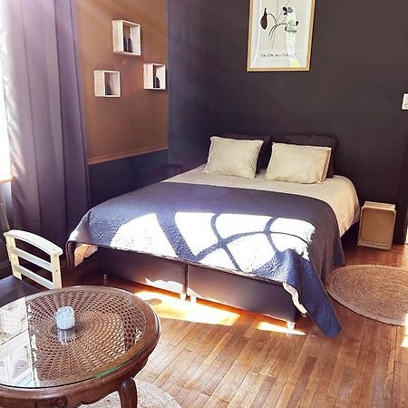 Monsieur Michel Hotel Динант Екстериор снимка