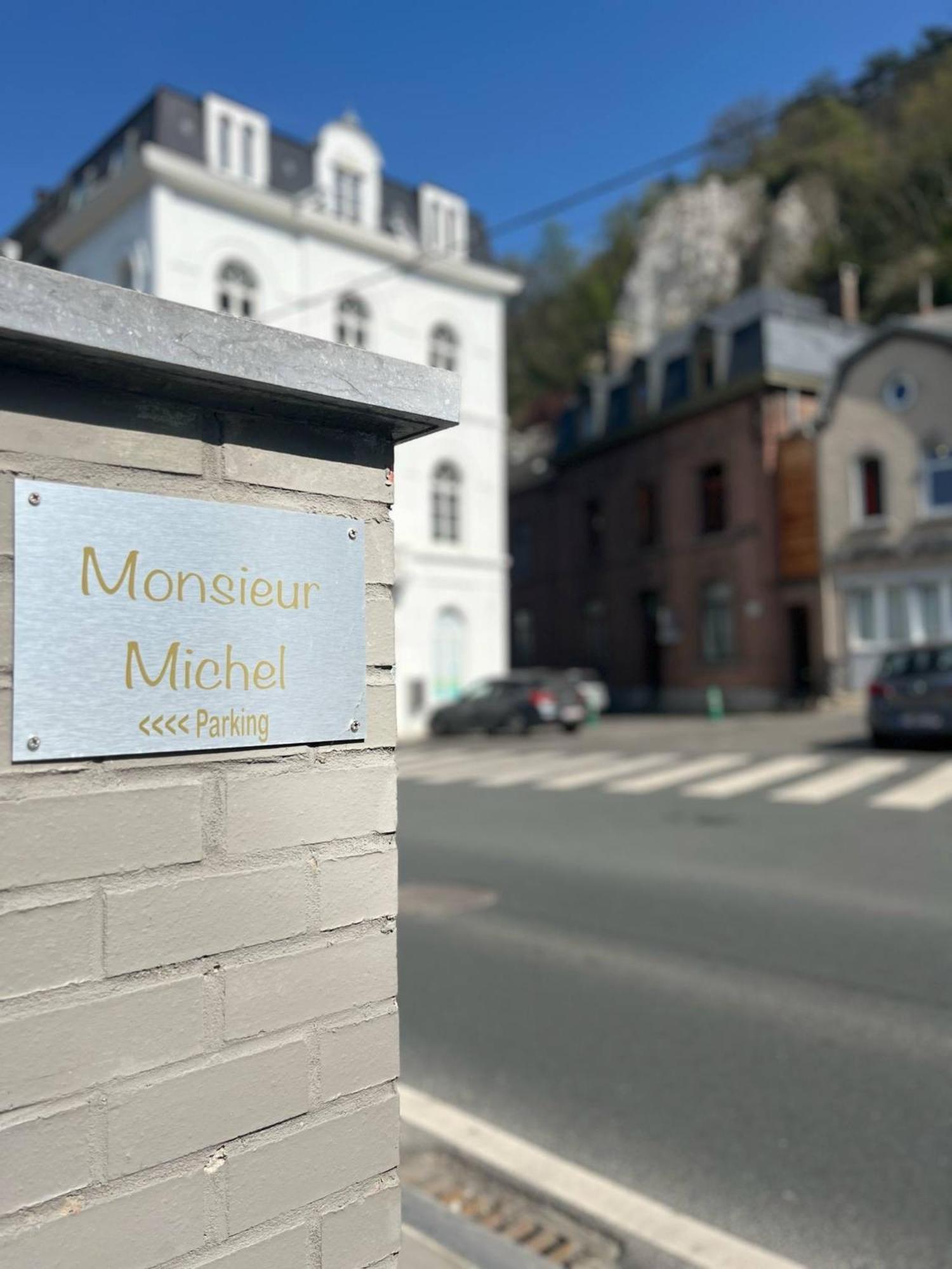 Monsieur Michel Hotel Динант Екстериор снимка